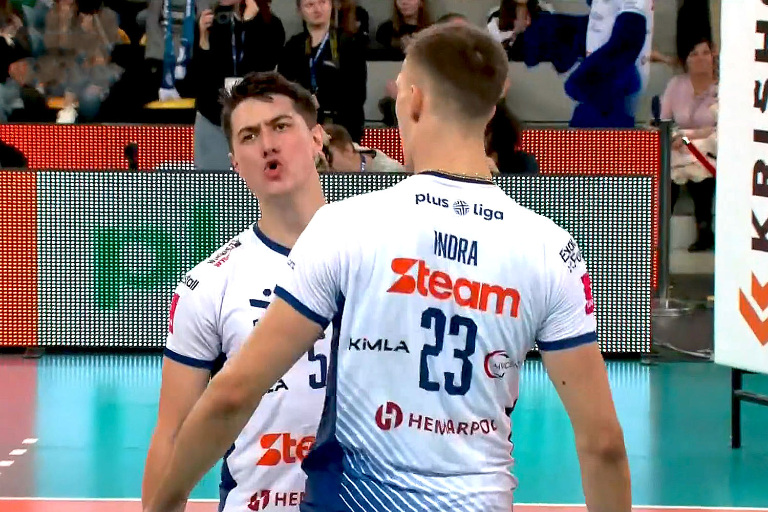 Częstochowa otworzyła sobie drzwi do play-off.