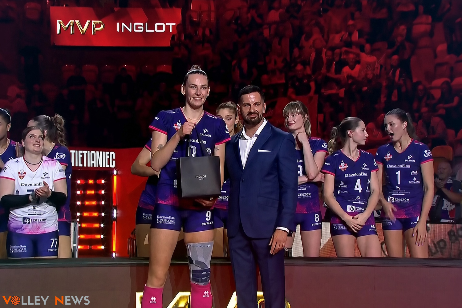 MVP
    meczu został / a  Adam Lorenc 