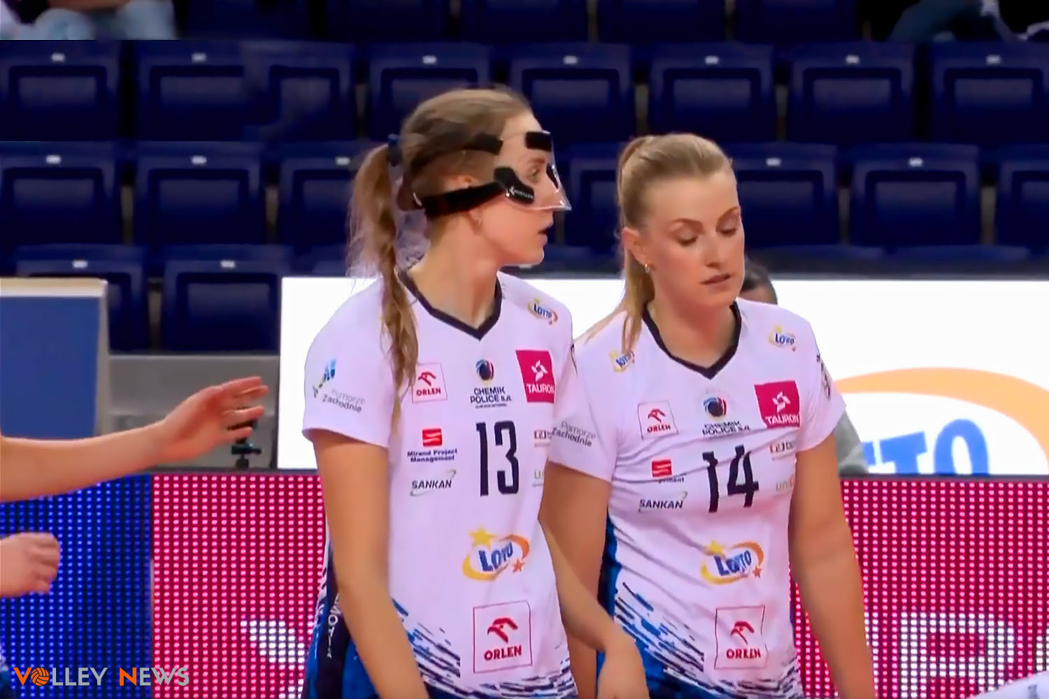 Chemik Police , zdmuchnął z planszy #Volley Wrocław.