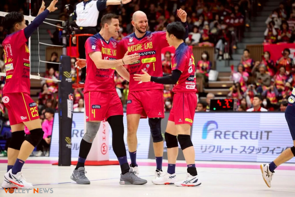 "Kuraś" szaleje w Japonii, kolejne MVP.
